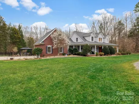 9745 Harvest Ln, Davidson, NC 28036 photo 26