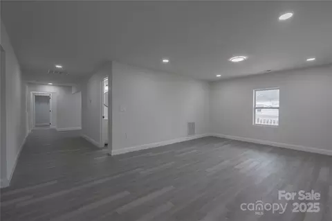 Living - 116 11th St, Spencer, NC 28159 photo 1 of 4