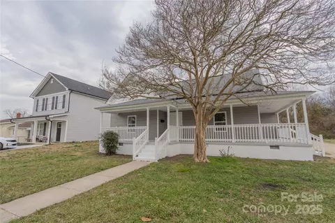 Exterior - 116 11th St, Spencer, NC 28159 photo 3 of 5