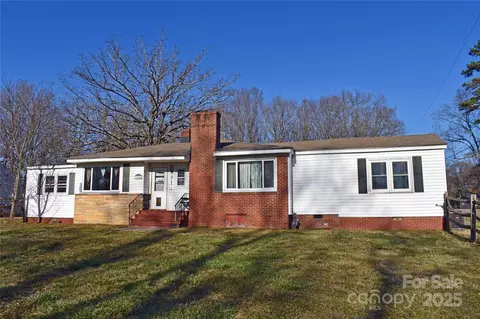 1426 E Council St, Salisbury, NC 28146 photo 2