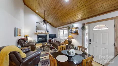 248 Quiet Cove Pl, Sylva, NC 28779 photo 11