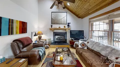 248 Quiet Cove Pl, Sylva, NC 28779 photo 12