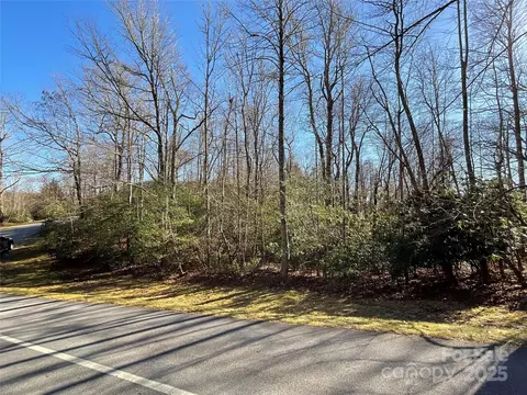 129 Inoli Circle #129/7, Brevard, NC 28712