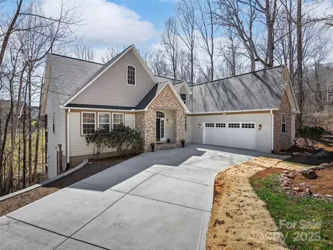 115 Springhead Ct, Arden, NC 28704 photo 2