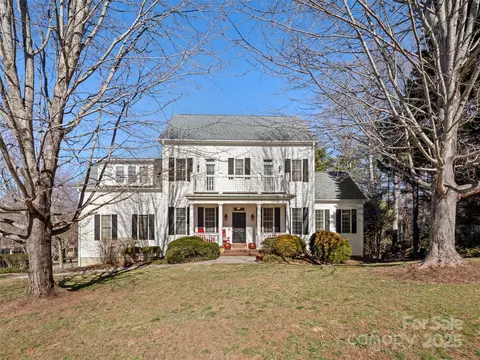 29 White Ash Dr, Asheville, NC 28803