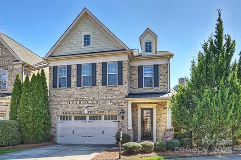 503 Dixter Ln, Charlotte, NC 28211