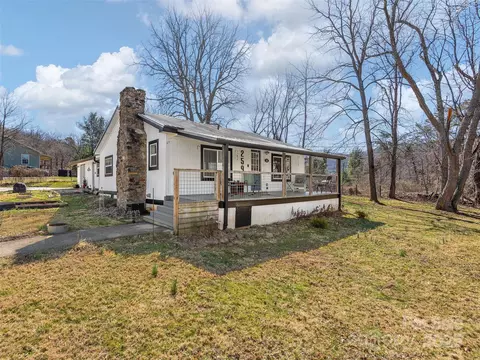 259 Herron Cove Rd, Weaverville, NC 28787