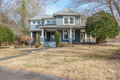 1740 12th Street Nw Dr NW, Hickory, NC 28601