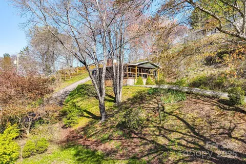 Exterior - 1152 S River Rd, Sylva, NC 28779 photo 2 of 7