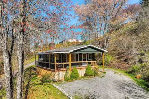 1152 S River Rd, Sylva, NC 28779