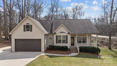910 Pine Knoll 13 Rd #13, Fort Mill, SC 29715