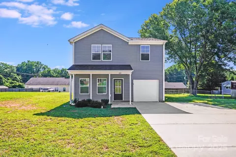 509 Holly St, Statesville, NC 28677
