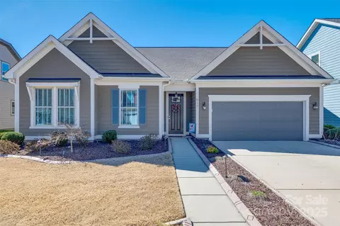 517 Red Wolf Ln, Clover, SC 29710