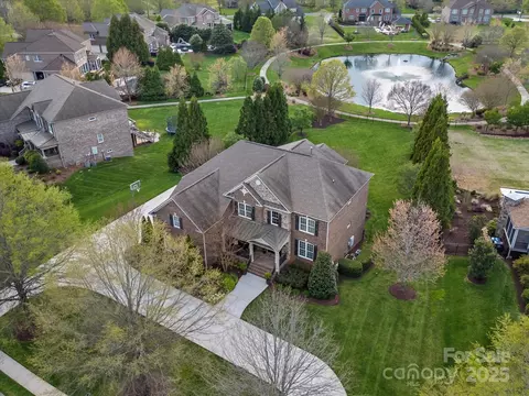5005 Autumn Blossom Ln, Waxhaw, NC 28173