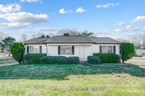 1022 Kannapolis Pkwy, Concord, NC 28027