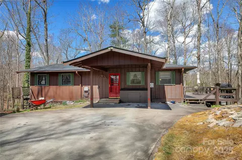 116 Woodpecker Ln, Brevard, NC 28712
