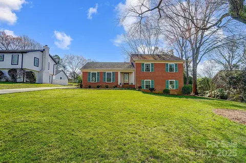 1301 Old Farm Rd, Charlotte, NC 28226