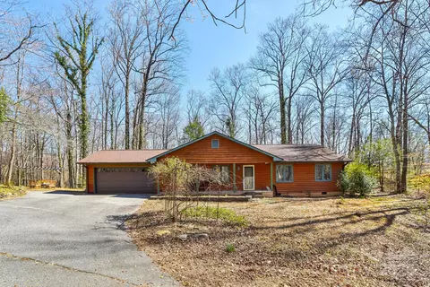 160 Lakota Ln, Tryon, NC 28782