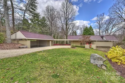 6366 Sharon Hills Rd, Charlotte, NC 28210