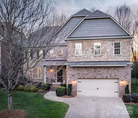 5430 Open Book Ln, Charlotte, NC 28270