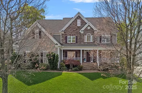 10823 Caverly Ct, Huntersville, NC 28078