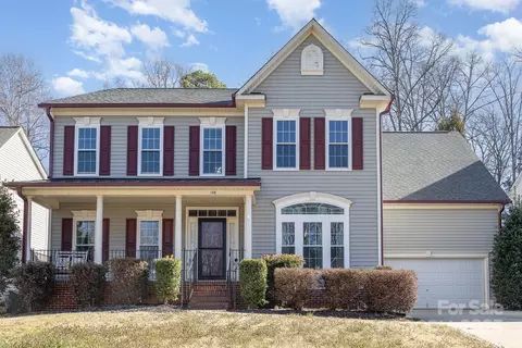 158 Crimson Orchard Dr, Mooresville, NC 28115