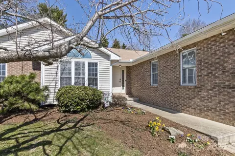6 Park Ave, Asheville, NC 28803