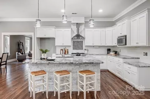 Kitchen - 125 Arrow Point Ln, Davidson, NC 28036 photo 1 of 2