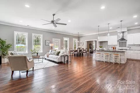 Living - 125 Arrow Point Ln, Davidson, NC 28036 photo 1 of 4