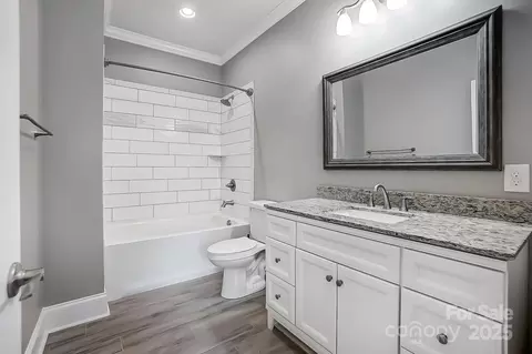 Bath - 125 Arrow Point Ln, Davidson, NC 28036 photo 9 of 9