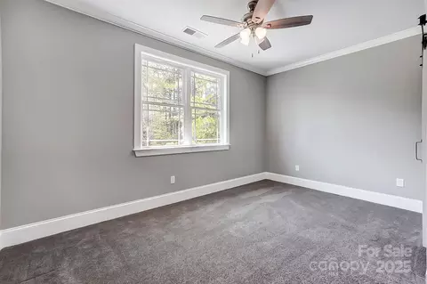 Bedroom - 125 Arrow Point Ln, Davidson, NC 28036 photo 6 of 9