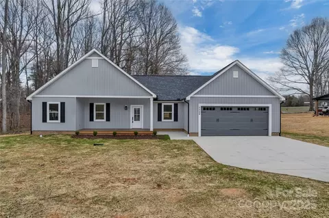 5348 Crouse Rd, Crouse, NC 28033