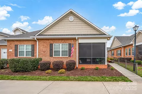 8439 Sonata Ct, Denver, NC 28037
