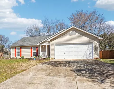 14429 Planters Knob Ln, Charlotte, NC 28273