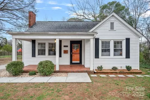 2900 Morson St, Charlotte, NC 28208