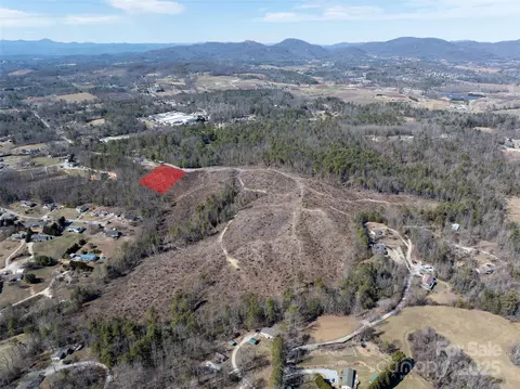 248 Star Point 08 Dr #08, Hendersonville, NC 28792