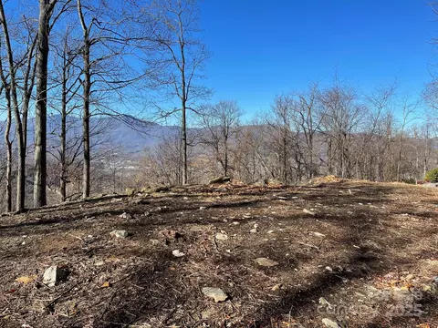 362 Equestrian 18 Dr #18, Waynesville, NC 28786