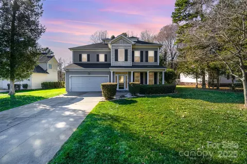 110 Hazelton Loop, Mooresville, NC 28117