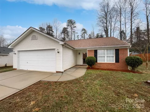 732 Victory Gallop Ave, Clover, SC 29710