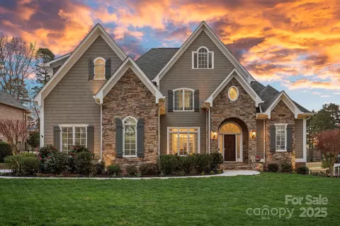 Exterior - 13500 Robert Walker Dr, Davidson, NC 28036 photo 1 of 7