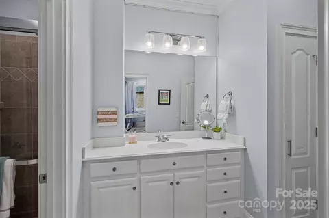 Bath - 13500 Robert Walker Dr, Davidson, NC 28036 photo 5 of 7