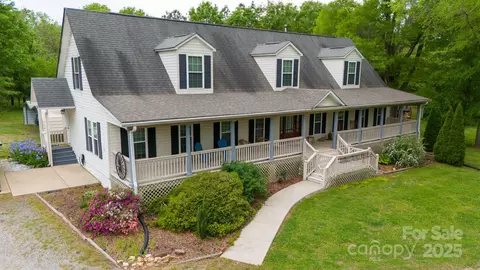 3199 Harmony Rd, Catawba, SC 29704