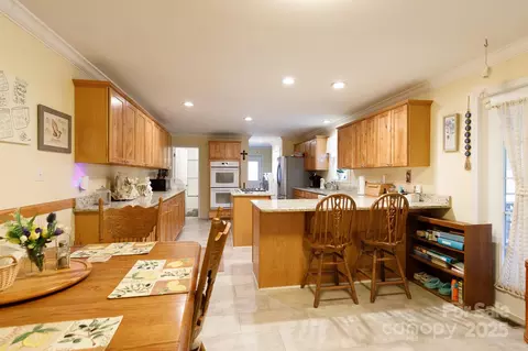 Kitchen - 3199 Harmony Rd, Catawba, SC 29704 photo 2 of 3