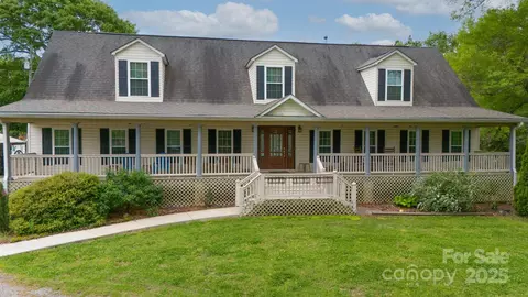 Exterior - 3199 Harmony Rd, Catawba, SC 29704 photo 2 of 7