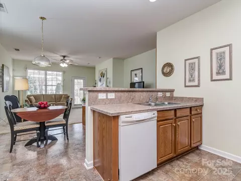 Kitchen - 841 Platinum Dr, Fort Mill, SC 29708 photo 3 of 3