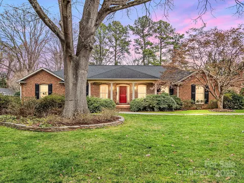 3625 Mill Pond Rd, Charlotte, NC 28226