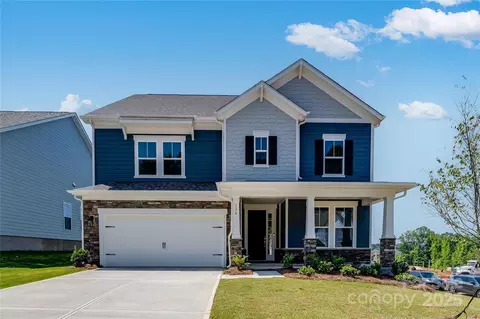 136 Glenn Dr, Mooresville, NC 28115