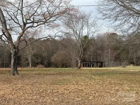 Deal Road, Claremont, NC 28610
