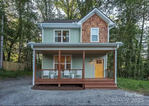 39 Eastview Cir, Asheville, NC 28806