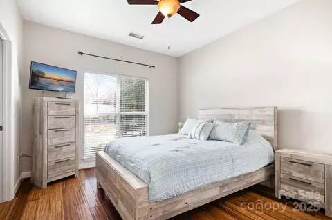 Bedroom - 1107 Torrence Cir, Davidson, NC 28036 photo 2 of 3